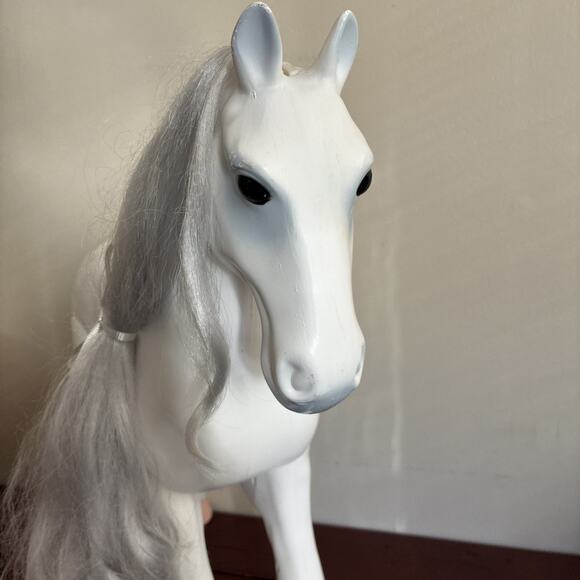 Battat Our Generation White with Purple Mane Circus Horse 20” Articulated Legs - Picture 2 of 9
